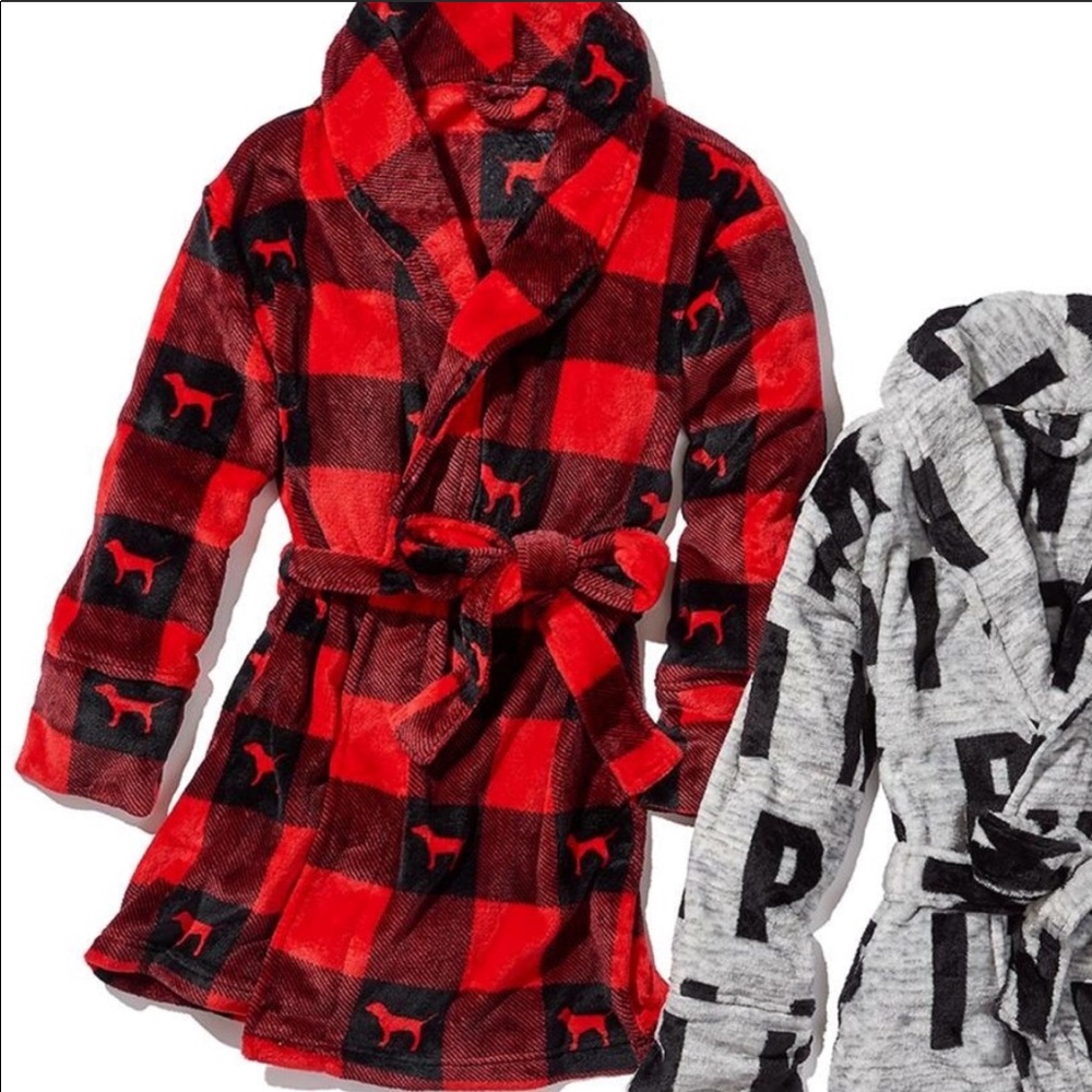 Victoria’s Secret PINK Buffalo Plaid Comfy Robe